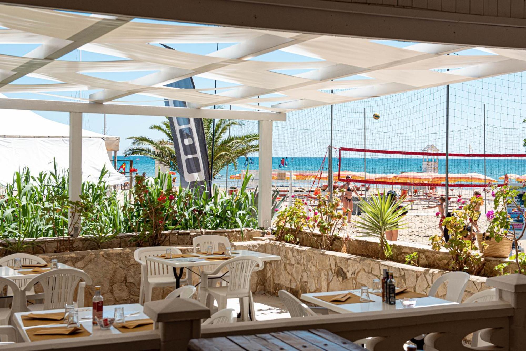 Villaggio Camping Punta Lunga Vieste Exterior foto